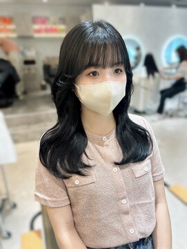 エヌ 大阪梅田店(enu) 韓国風/レイヤーカット/髪質改善/グレーブラック/梅田/大阪