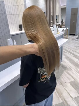 アース コアフュールボーテ 新潟青山店(EARTH coiffure beaute) ホワイトベージュ_ケアブリーチ_ダブルカラー_髪質改善
