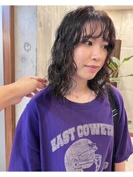 アンバー(AMBER) ミディアムパーマ