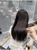 ダークブラウン