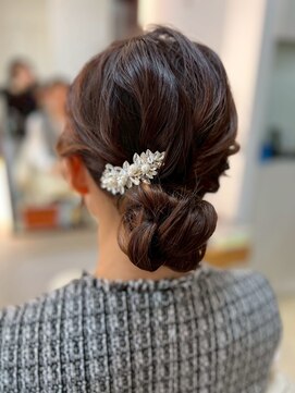 マリィズ下鴨(Marry's) 大人かわいいヘアセット