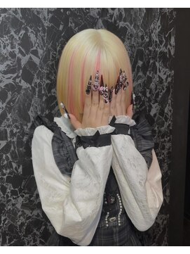 エルシャドール(EL-SHADDOLL) ブロンドピンクメッシュ／シールエクステ／ボブカット