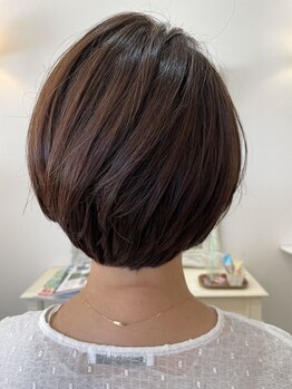 サロン ド コアフュール メランジェ(Salon de coiffure Melange)の写真/ナチュラルな中に大人女性の魅力を引き出すショートヘアをご提案！再現性高く、毎日のスタイリングも楽に♪