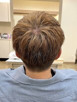 アルターリール(aL ter Rire)&nbsp;フェザーパーマ/サーフカール/刈り上げセンターパート/中村郁未