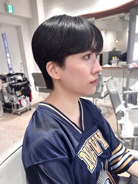 カットライン(CUTLINE) カッコいいマッシュショートハンサムショートベリーショート韓国