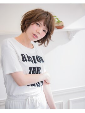 ヘアーアンドファッションシオミエイチ (hair＆fashion shiomi H) 【shiomi H】 アンニュイショート