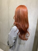 モノ アンド イニ(Mono & inni) オレンジヘア