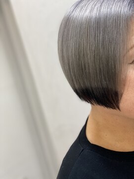 アプリバイリアン 浦和2号店(appri by Rien) シルバーカラー/ミニボブ/かきあげ[浦和/大宮駅]