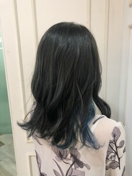 クロップ エス 湘南辻堂(crop es) crop es湘南辻堂　yuuka☆インナーカラーブルー