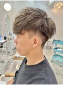 「アッシュ系カラー」刈り上げショート