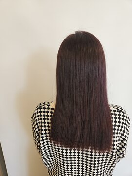 クララ トヨハシ(CLALA Toyohashi) クララ独自酸熱髪質改善トリートメント