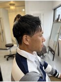 韓国マッシュスパイキーショート刈り上げ流行黒髪ベリーショート