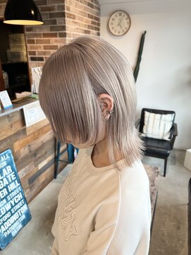 ソル ヘアー デザイン(SOL HAIR DESIGN) ウルフレイヤー×ホワイトグレージュ