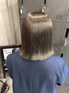 ロロネー 中津(Lolonois) 【lolonois中津】赤み消し透明感カラー