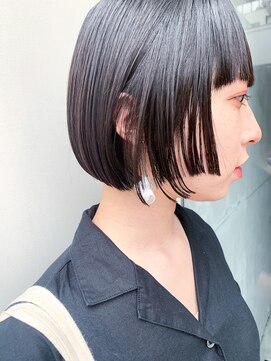 ヨハ ク ２wayぱっつんラインボブ