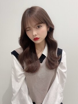 キューミー(Qmee) ２０代３０代でも◎韓国風くびれヘアとブルーグレージュ☆