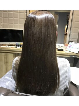 カミケンガレリア(kamiken. galleria) キレイ透明感 さらツヤ美髪ストレート【カミケンガレリア】