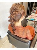 ポニーテール 編みおろし 玉ねぎヘア