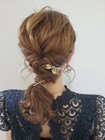 セカンド(Second) Second ×　ヘアアレンジ