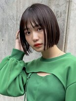 ピークアブー 原宿ハラカド(PEEK-A-BOO) くせ毛多毛短めワンレン切りっぱなしミニボブ黒暗髪