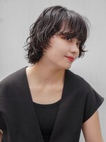 ミンクス渋谷スマートサロン(MINX shibuya smart salon)&nbsp;シアーカラー ショート 姫カット ダークアッシュ 魅力倍増カール