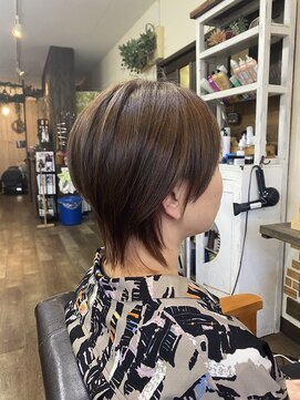 ヘアークローバー(hair Clover) ショートウルフ