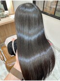 乾かすだけで艶々にまとまる。髪質改善ストレート