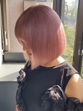 ベレーザ 渋谷(BELEZA) 10112秋色ピンクヘアー耳かけボブピンクグレープフルーツ
