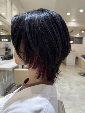 エイミーバイアフロートザガーデン 浦和店(amie by afloat the garden) インナーベリーピンクでチラ見え