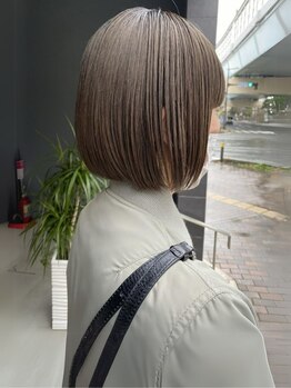 ヒース 姪浜(Heath)の写真/カットカラーTR￥8500＊前髪や顔周りにもこだわった360度どこから見ても可愛いショートカットが人気＊姪浜