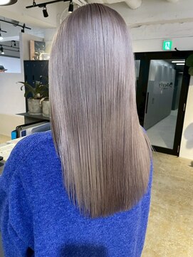 メリー オオサカ(Merly Osaka) 色落ちも綺麗なアッシュグレー