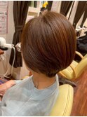 30代40代大人可愛い小顔ワンサイドショートナチュラルブラウン