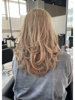 シエンゴールド(CIEN gold)&nbsp;ミルクティーベージュ/レイヤーカット/ブリーチ#浜松駅#カラー