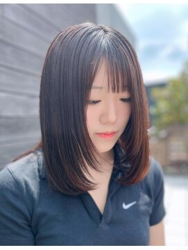 ヘアラウンジ アングゥ(hair lounge ungu) 顔まわりレイヤー