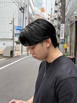 ニコ トウキョウ ロジック(nico TOKYO Logic) メンズセンターパートニュアンスパーマアップバング