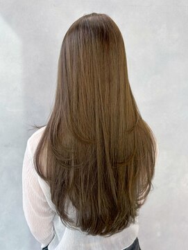 アルバム 銀座(ALBUM GINZA) 顔周りレイヤーロングおくれ毛前髪カット韓国ヘア_ba567372