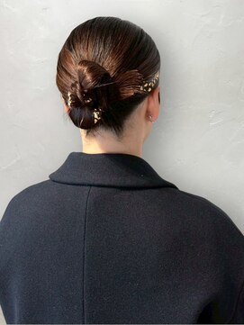 ヘアセット ヘアアレンジ カチモリヘア 韓国ヘア お団子ヘア