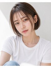 オプトゥニール(obtenir)&nbsp;“大人の透け感ショートボブ”