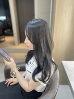 ラミン(LAMIN) 透明感グレージュ