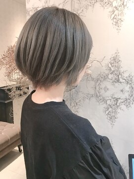 リバイブ ヘア アンド スパ(Revive HAIR&SPA) REVIVE マニッシュショート　グレージュカラー