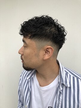 カットフォーユー(Cut For You) スキンフェード×パーマ