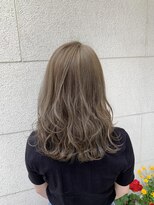 カペリベラ Capelli bella 枚方店 ベージュ【ブリーチ1回】