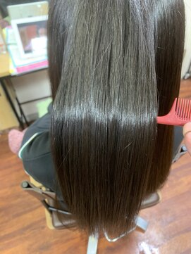 リアナ(RIANA) 髪質改善カラー