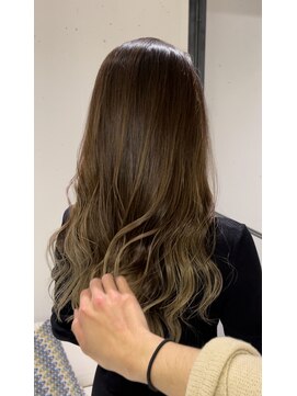 サルファ ヘアデザイン 名古屋 丸の内(S.ALPHA HAIR DESIGN) ギャルにならないグラデーションハイライト