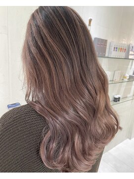 タブーセントラル(TABOO Central) 脱白髪染めハイライト