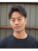 アップバングツーブロック束感ショート