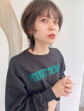 モリオ フロム ロンドン 大宮2号店(morio from London) 【なかじま ひびき】ウルフショート