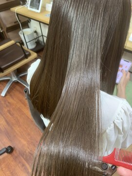 リアナ(RIANA) 髪質改善トリートメント+カラー