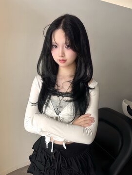 ヴェイ(VEYY.) トレンド!ハッシュカット!