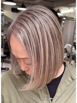 レディアル 大宮(REDEAL ope.)&nbsp;新・白髪活かし/ 白髪ぼかしハイライト